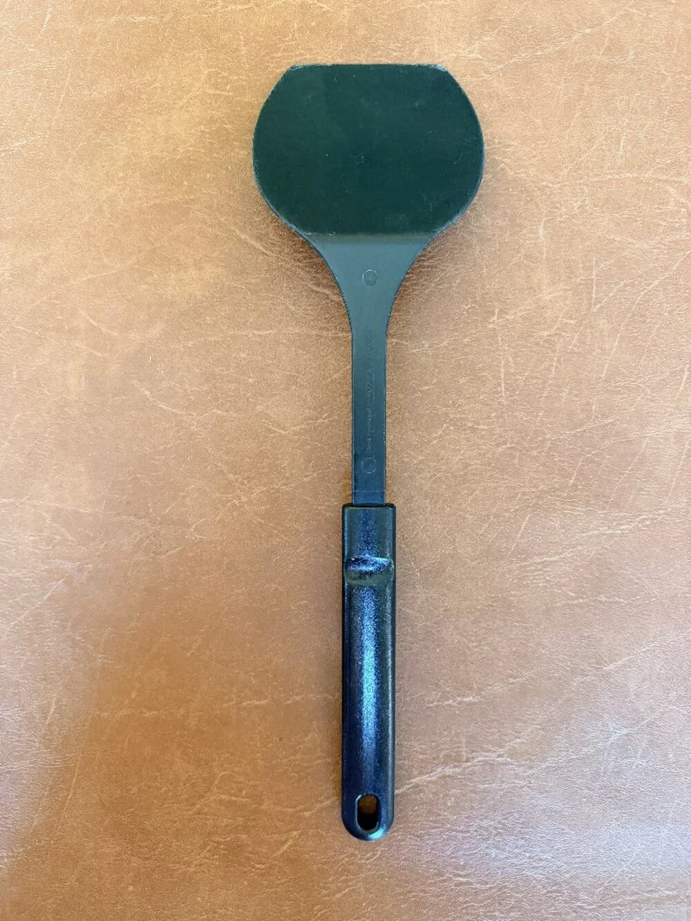 Calphalon Nylon Turner Spatula Flipper 14” Solid Heat Resistant to 400° Black